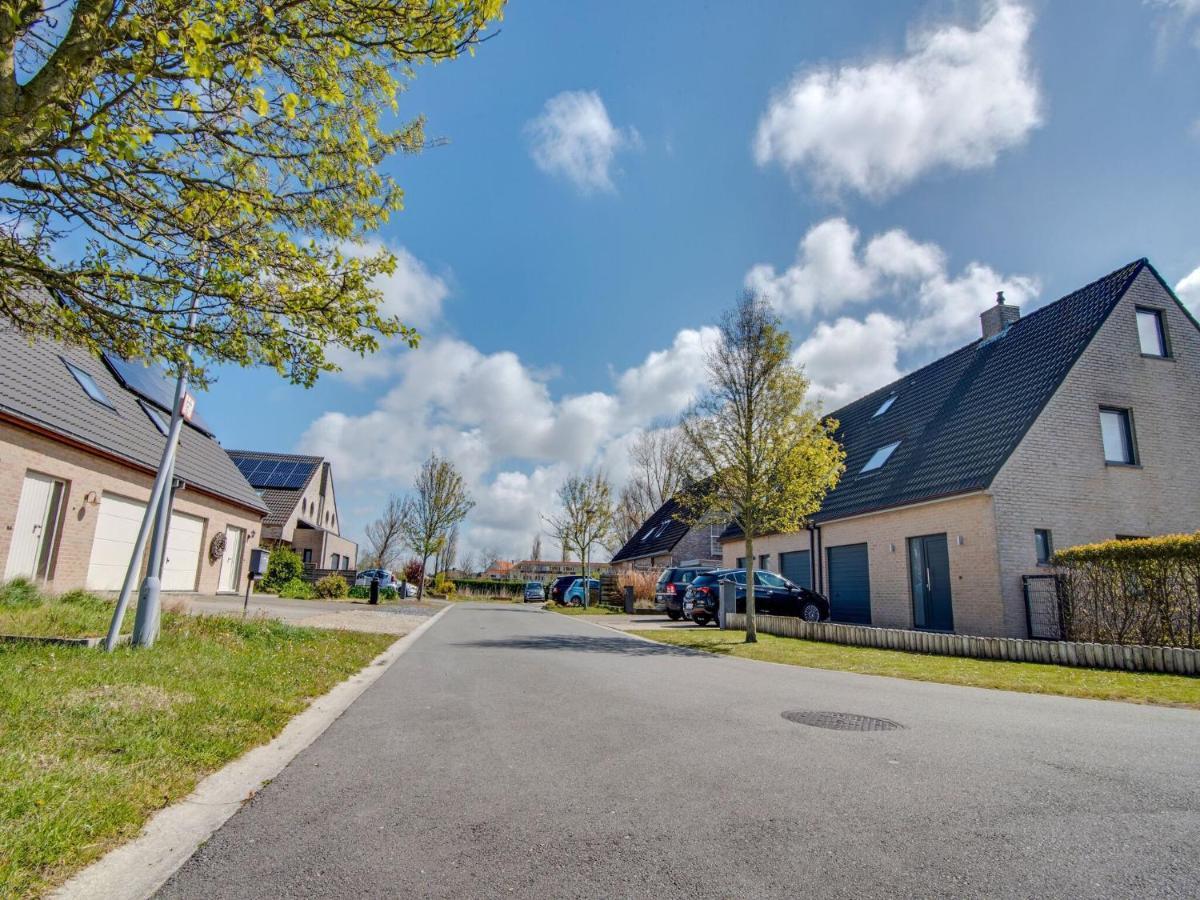 Modern Holiday Home In De Haan With Garden 외부 사진