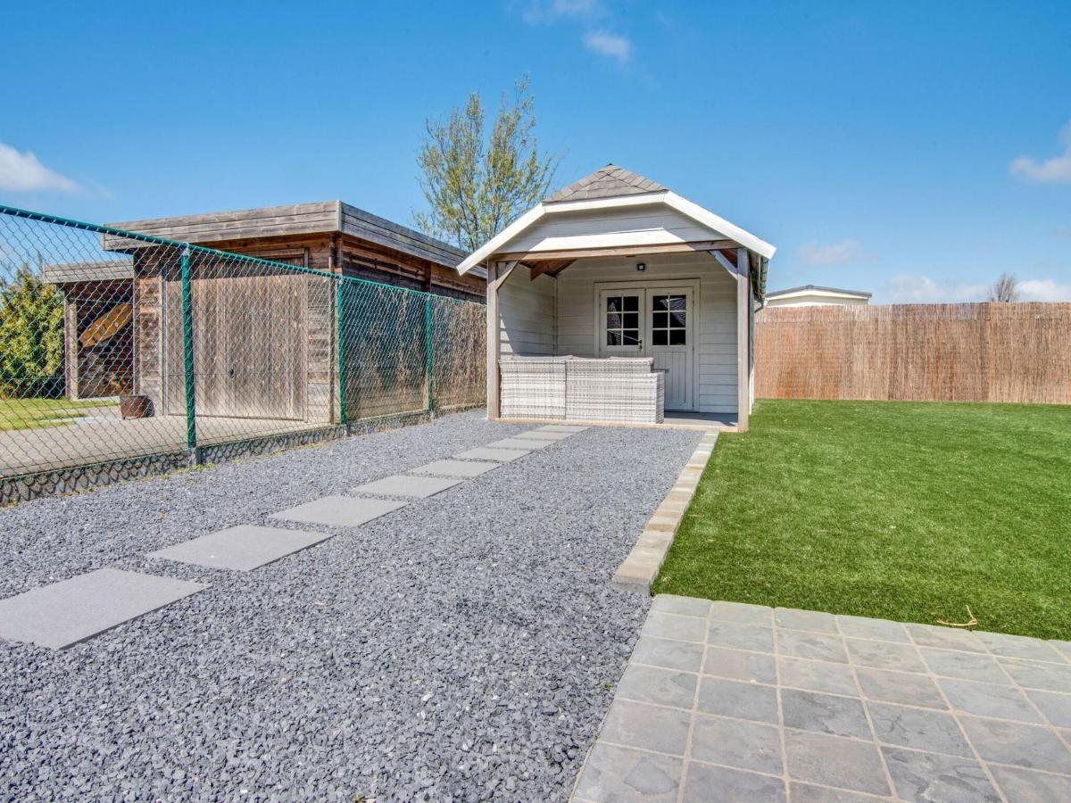 Modern Holiday Home In De Haan With Garden 외부 사진