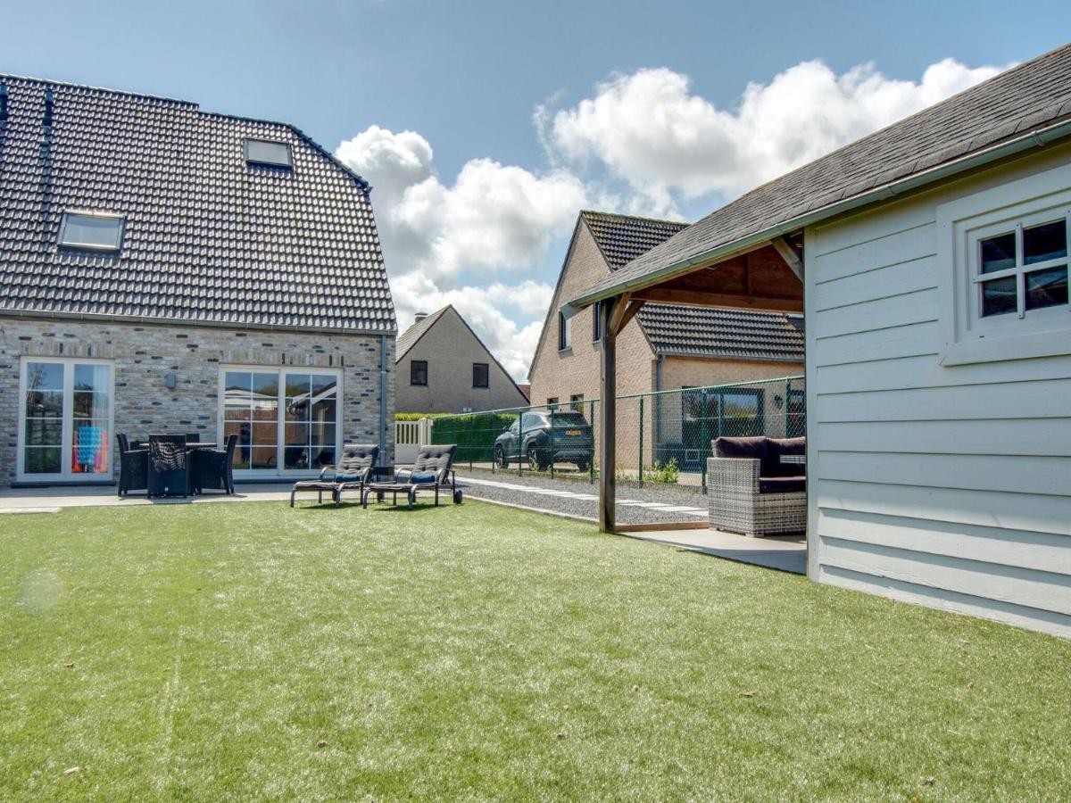 Modern Holiday Home In De Haan With Garden 외부 사진